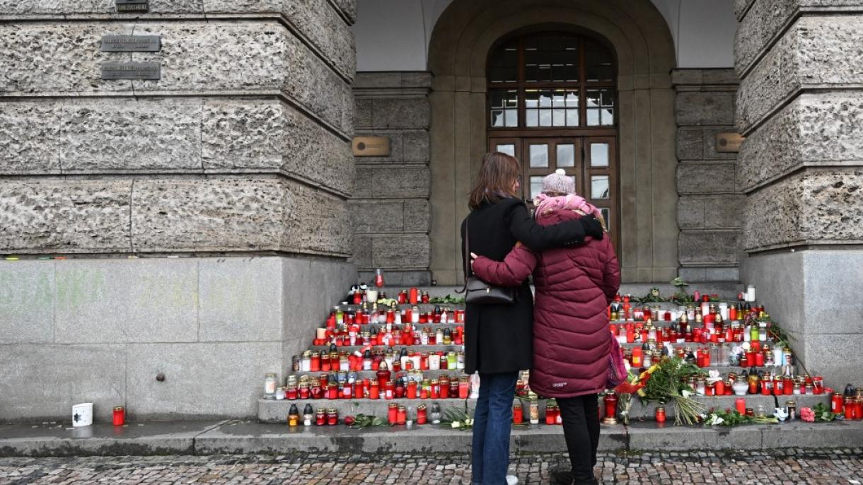 “El atacante de Praga había asesinado a un padre y su hija de 2 meses”