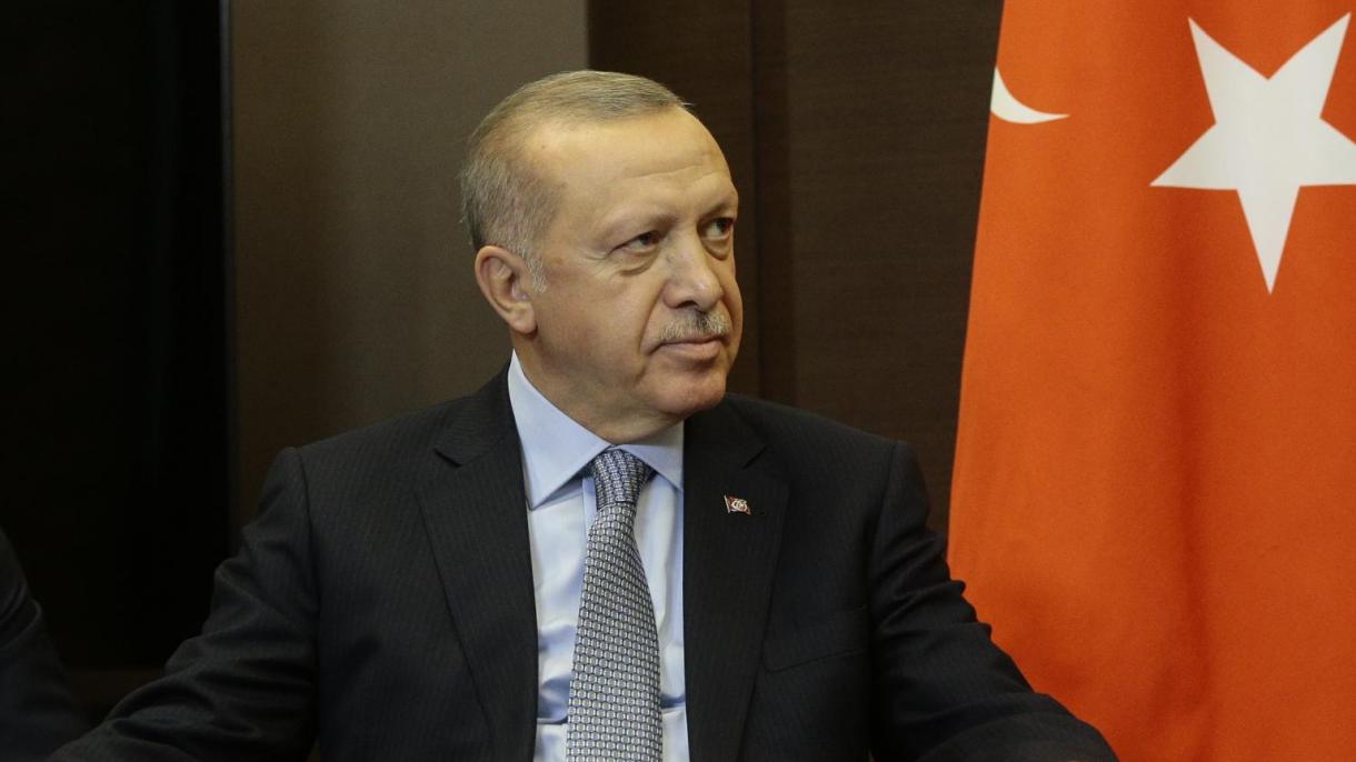 Президент Р. Т. Эрдоган Орусиядан кайтышында учакта маалымат берди