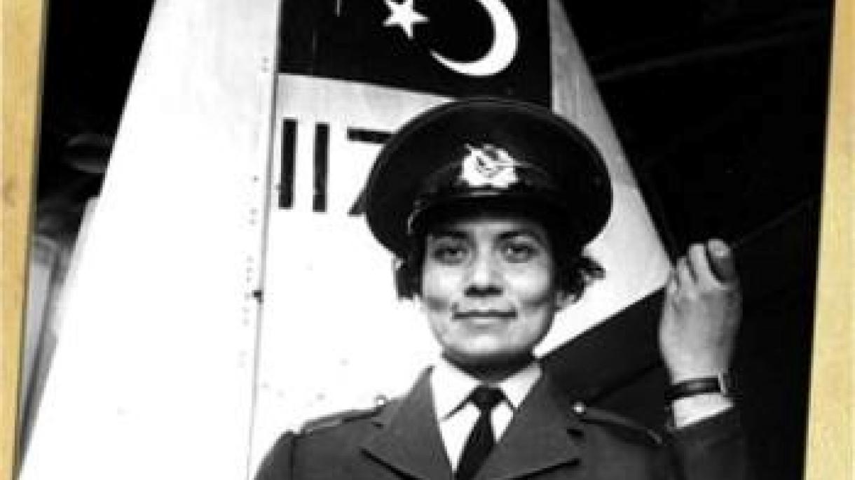 لمان بوزکورت اولین خلبان زن هواپیماهای جنگی در ترکیه و ناتو