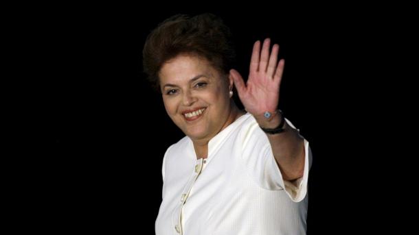 Suspenden el proceso que le puede costar el cargo a Dilma Rousseff