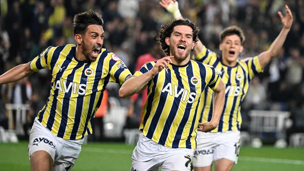 Fenerbahçe este în finala Cupei...