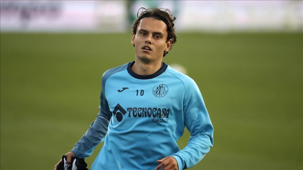 “Xetafe”də çıxış edən Enes Ünal ayın futbolçusu