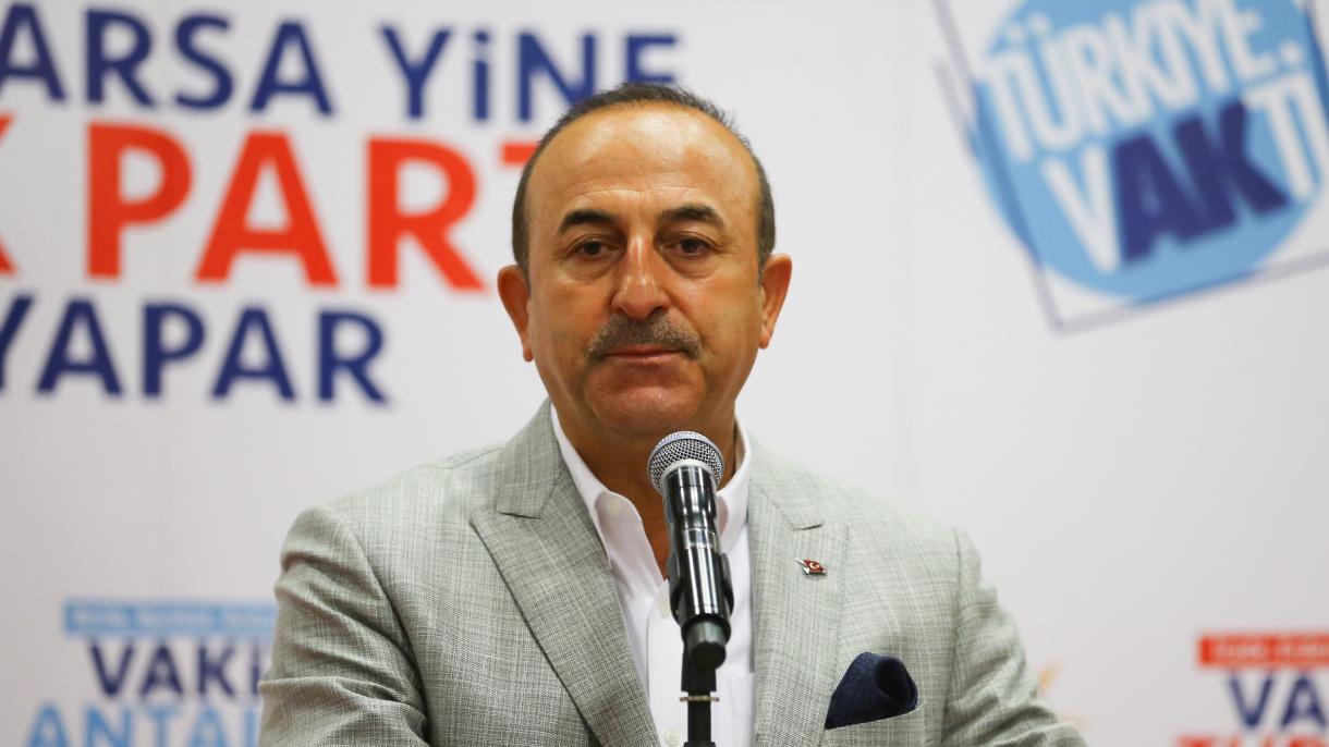 Ministro Cavusoglu rileva la data del ritiro dei terroristi da Manbij