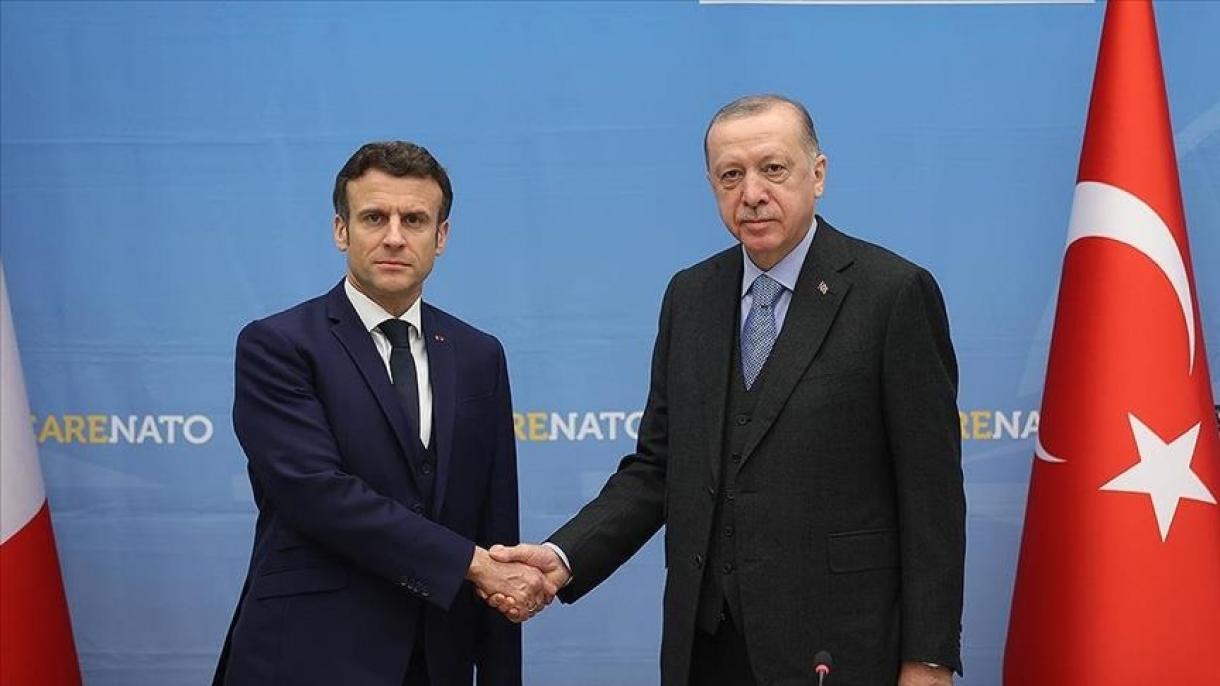 Франциянын президенти Макрон Эрдоган менен жолугушуу өткөрдү