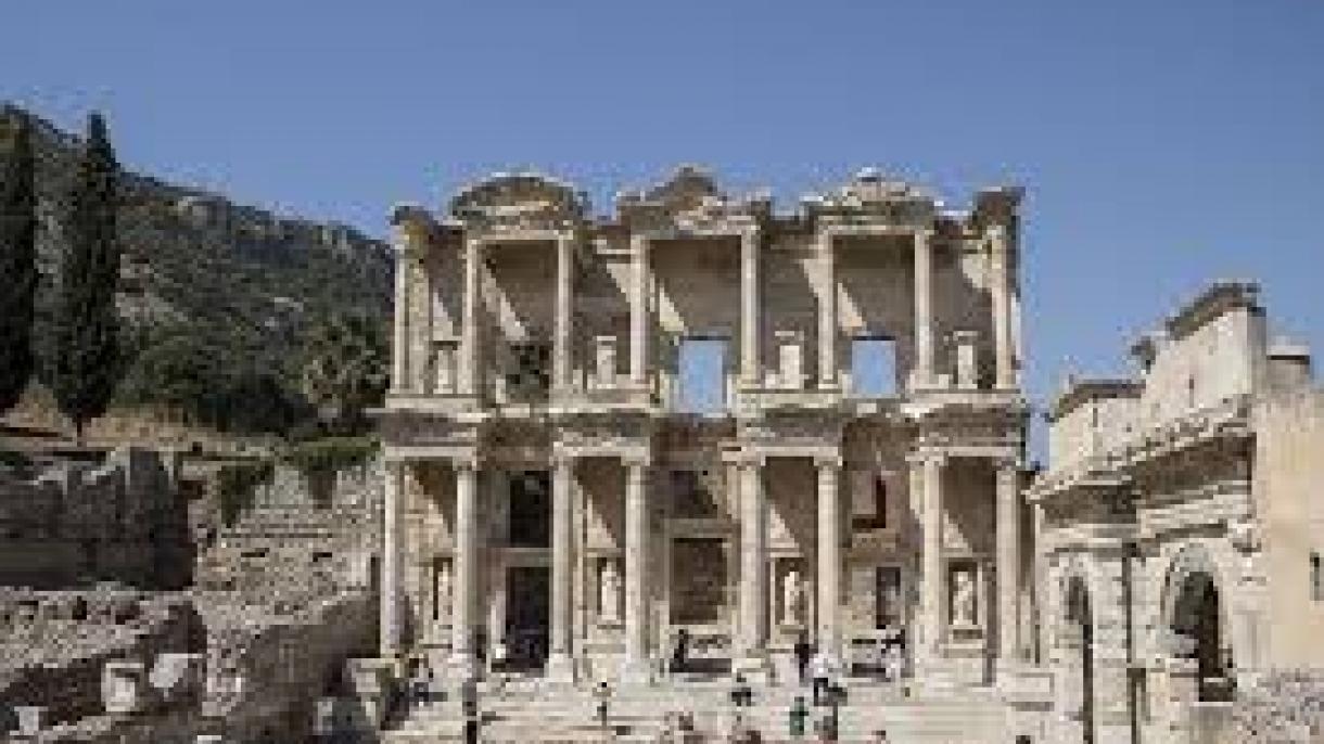 O Templo de Artemis e a maravilhosa cidade antiga de Éfeso