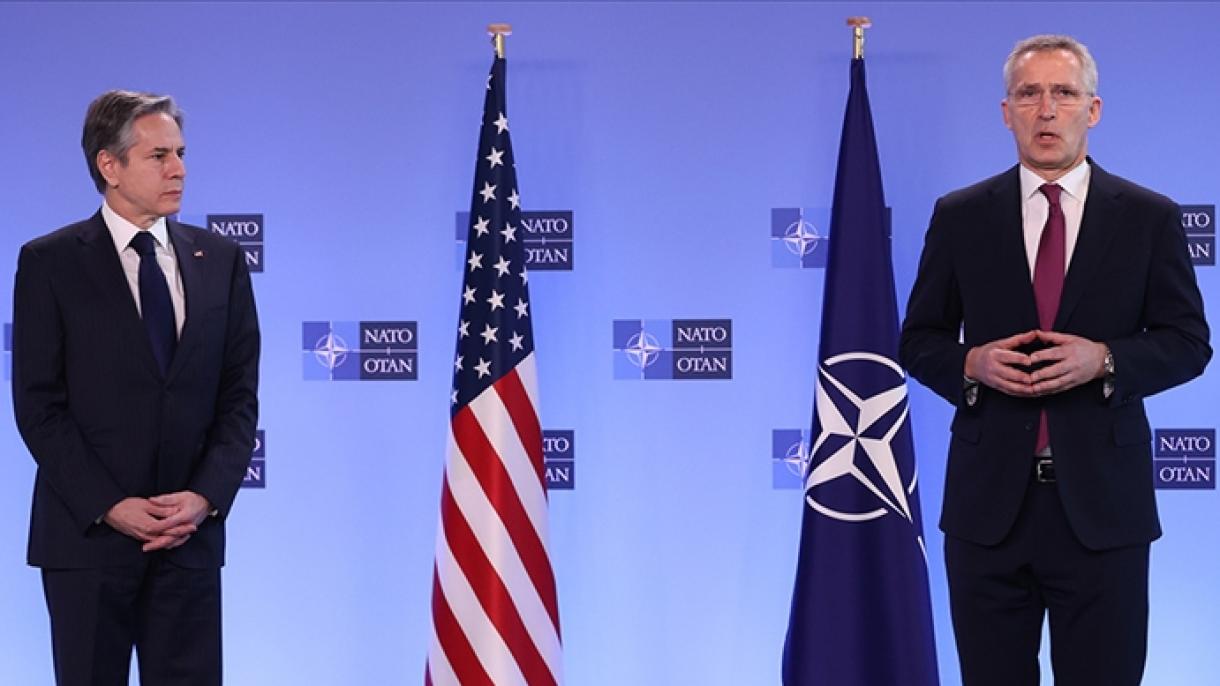 گفتگوی وزیر امور خارجه ایالات متحده آمریکا و دبیرکل ناتو درباره جنگ اوکراین و روسیه