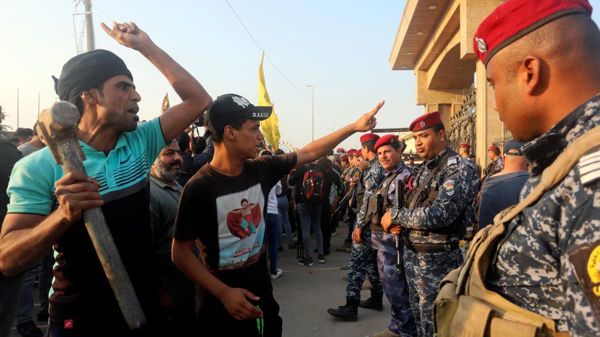 En Basora se reinician protestas contra el desempleo y la corrupción