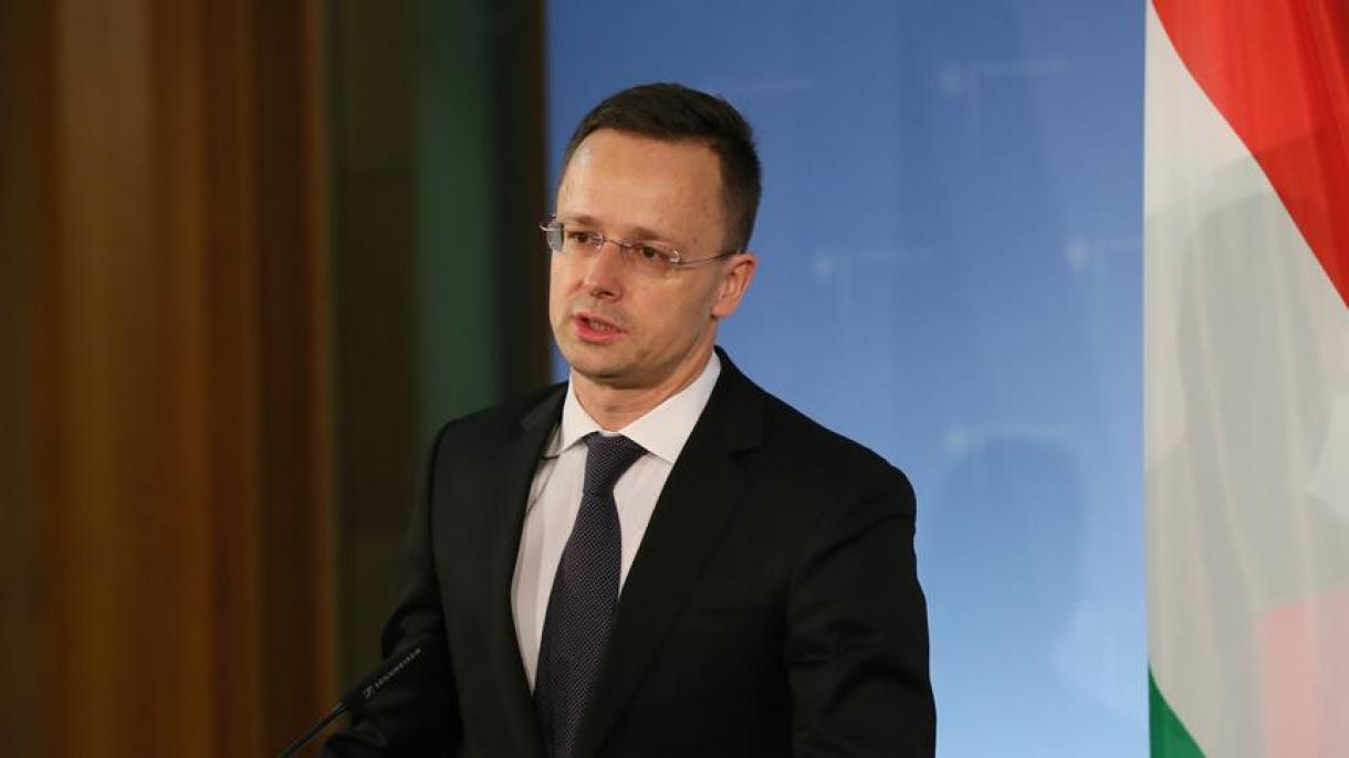 匈牙利外长批评法国欧盟事务部长