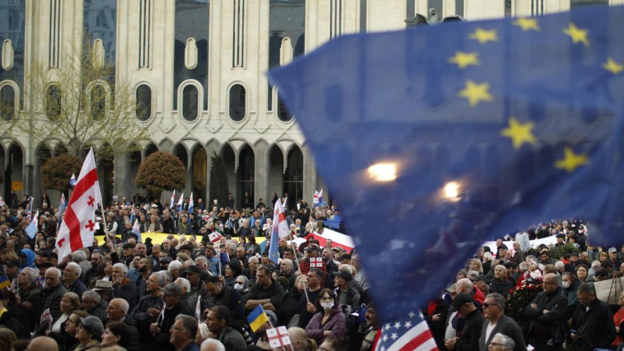 第比利斯举行示威活动 以支持与欧盟一体化进程