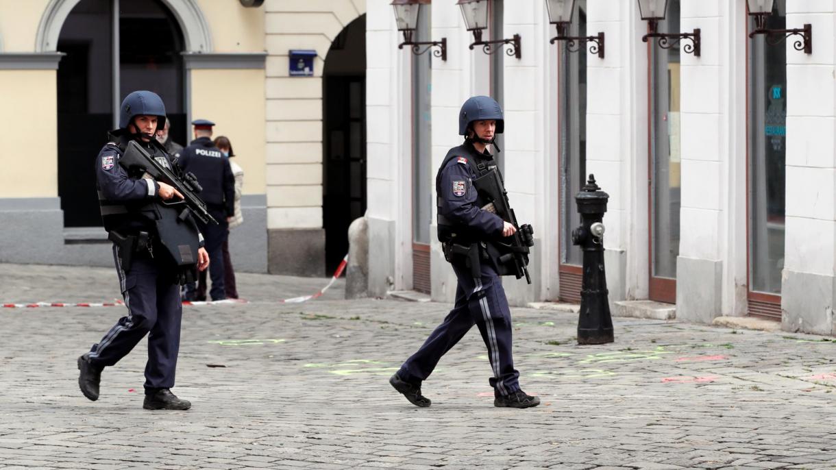 Autoridades revelam novos detalhes do ataque terrorista em Viena