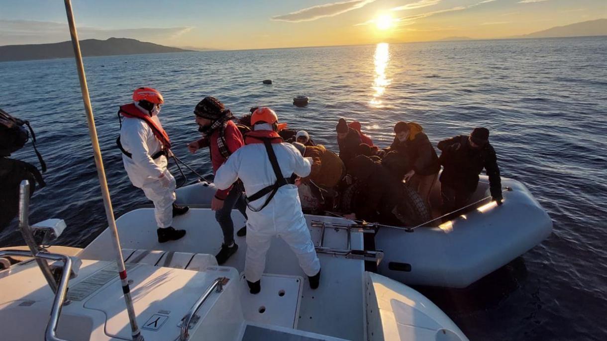 15 illegális migránst mentettek ki a tengerből a török parti őrség illetékesei
