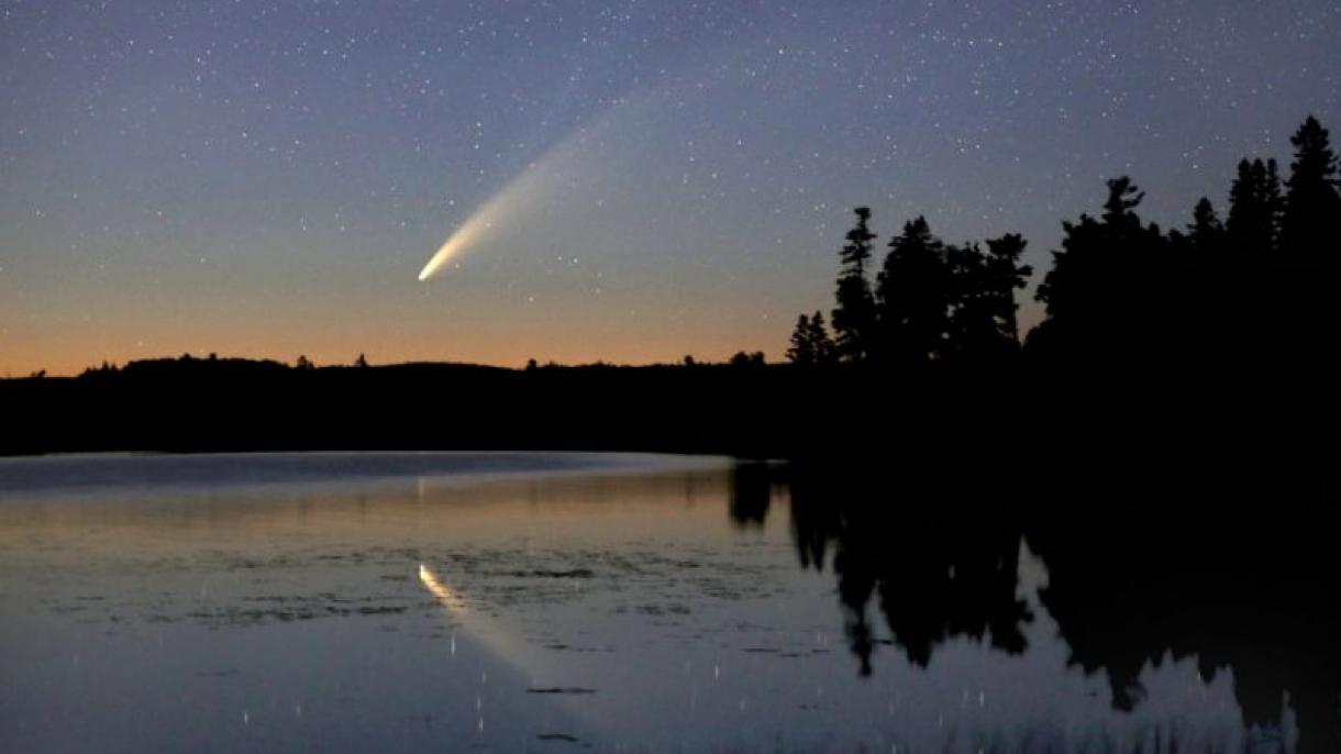 Комета в небосвода над Малатия...
