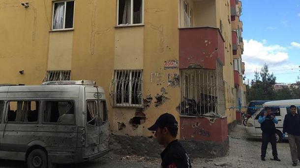 شام سے ترکی کے شہر کلیس پرتین راکٹ فائر، ایک شہری زخمی