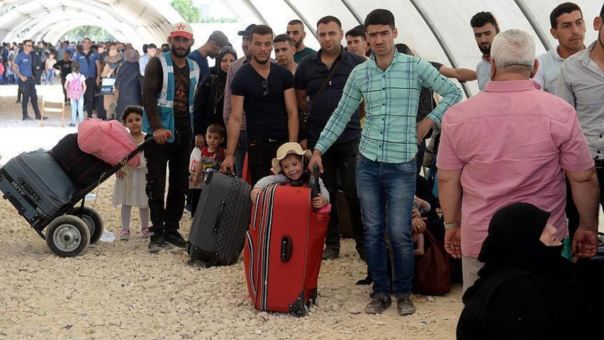 200 هزار سوری به کشور خود بازگشتند