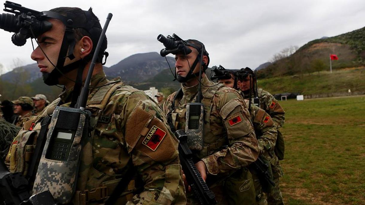 küçük resim_Türkiye-den Arnavutluk ordusuna yardım_3.jpg