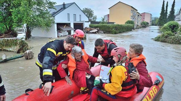 германийәниң бәзи өлкилири шиддәтлик һөл - йеғинға дуч кәлди