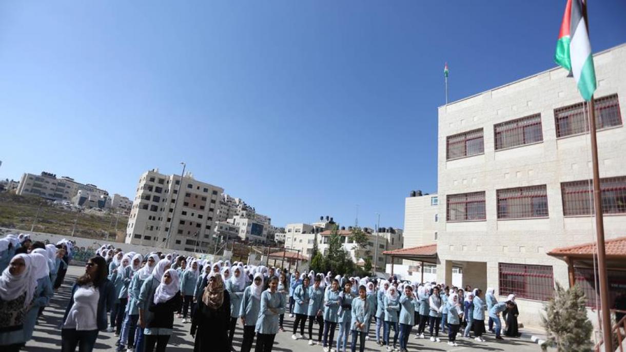 以色列关闭一所巴勒斯坦高中