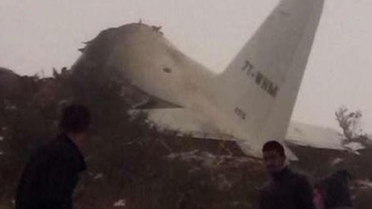 ალჟირში სამგზავრო თვითმფრინავი ჩამოვარდა