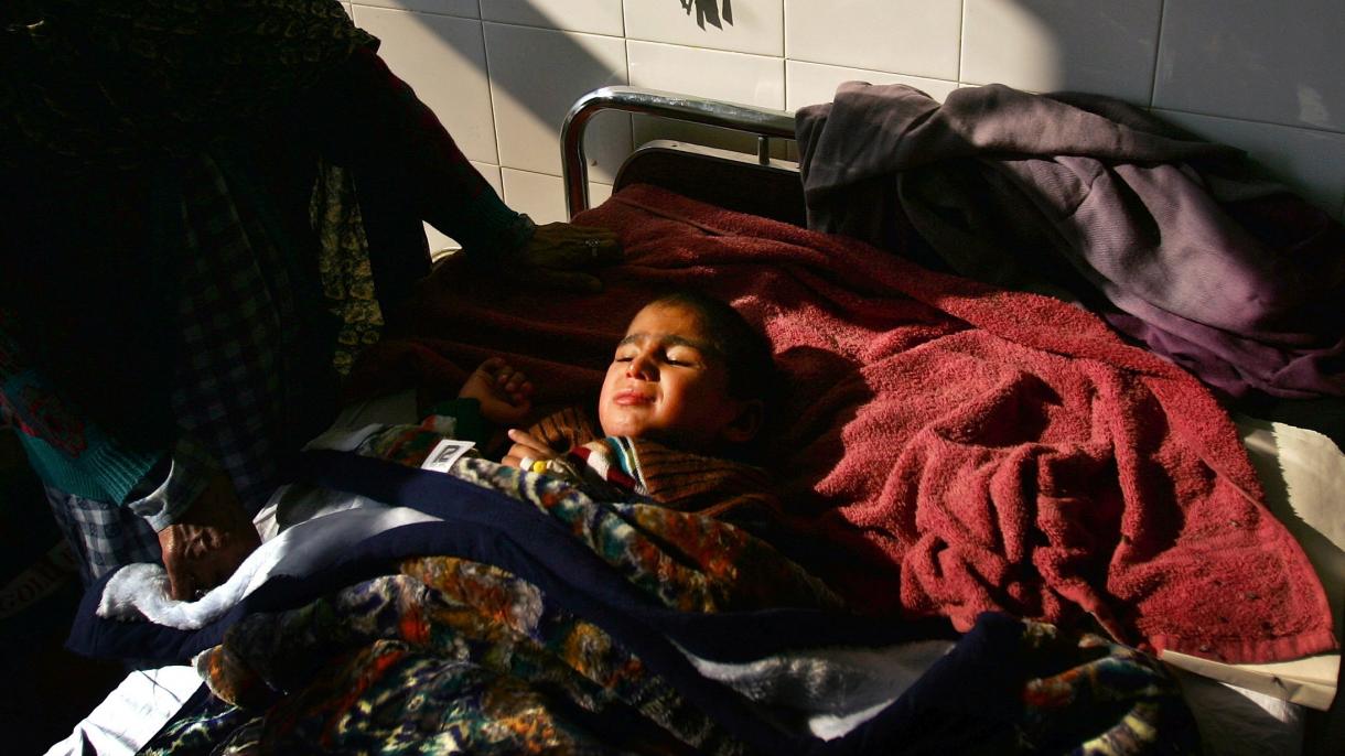 Murieron 42 niños en Pakistán a causa de neumonía