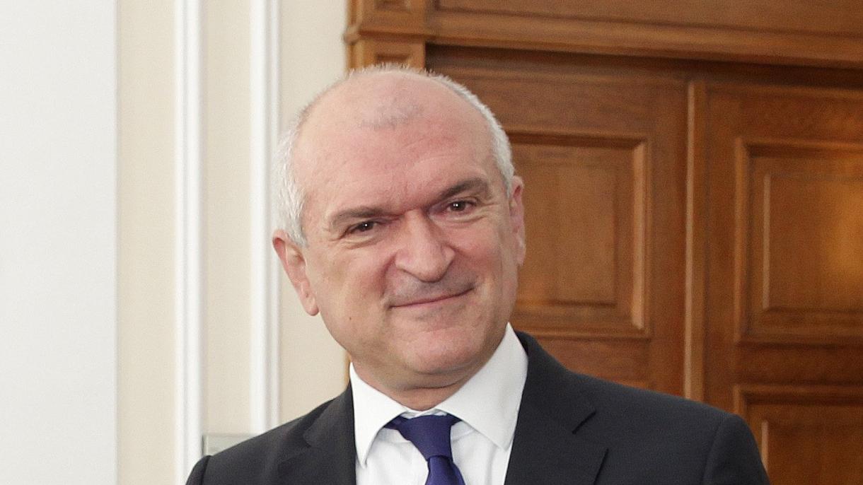 Председателят на българския парламент подаде оставка