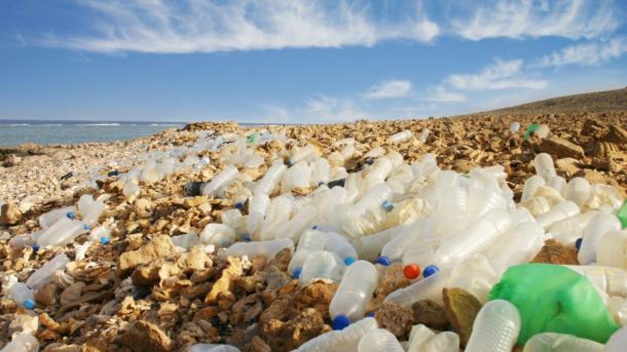 A UE proíbe artigos de plástico descartáveis ​​de 2021