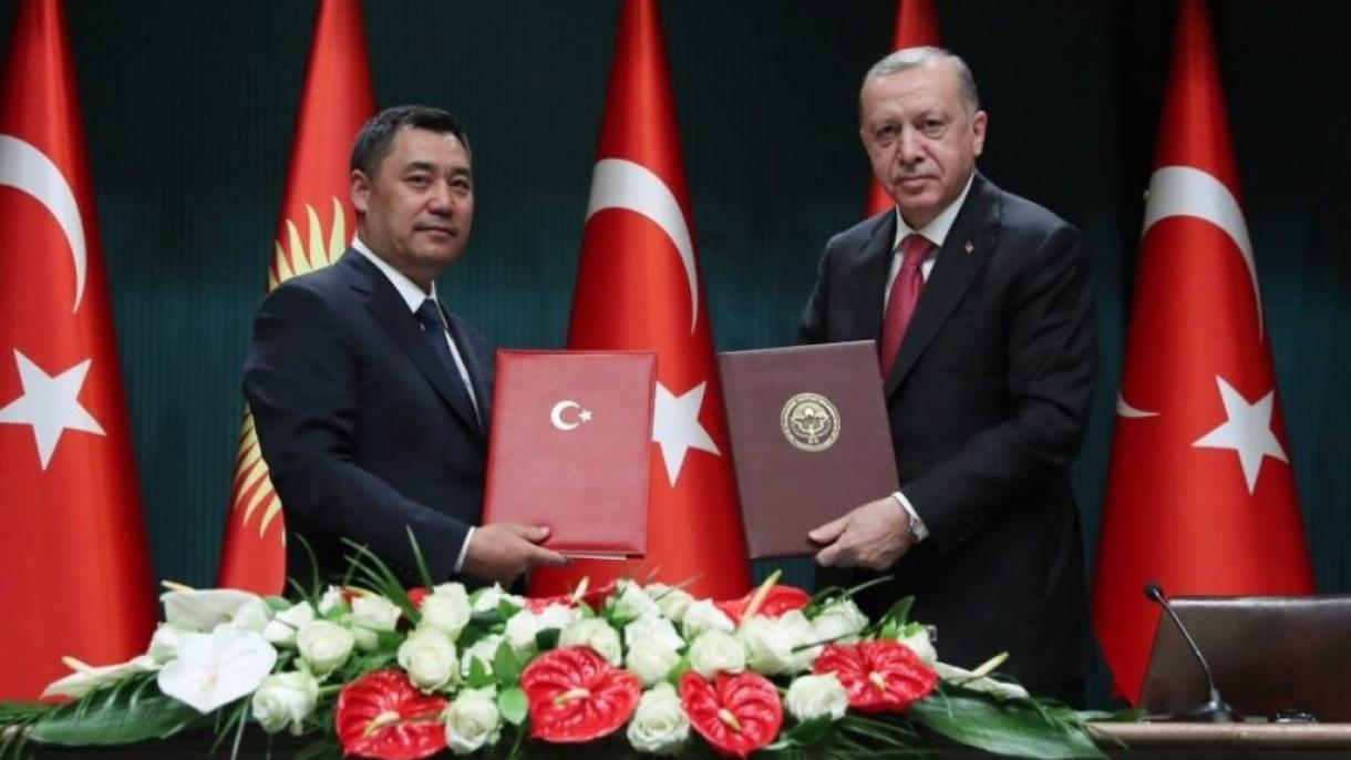 Caparov-Erdoğan.jpg