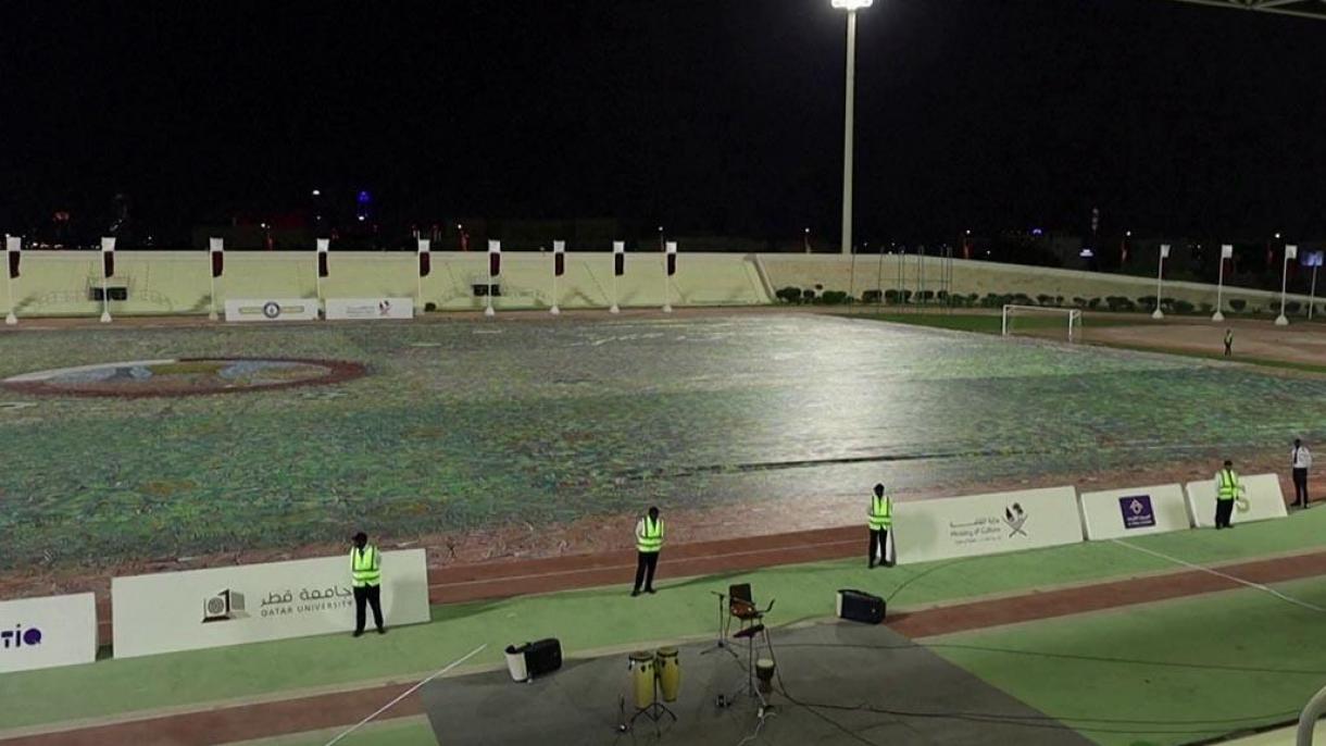 Una pintura del tamaño de un campo de fútbol entra en el Libro Guinness de los Récords