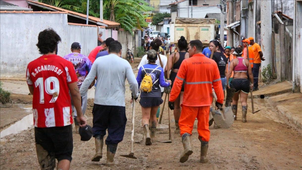 برازیل: طوفان، لینڈ سلائیڈنگ اور سیلاب، اموات کی تعداد 48 ہو گئی