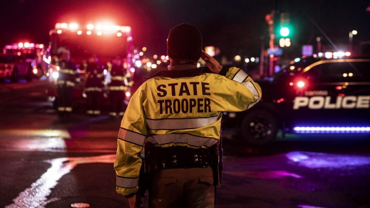 Decena de muertos, incluyendo un agente policial, en el tiroteo en Boulder