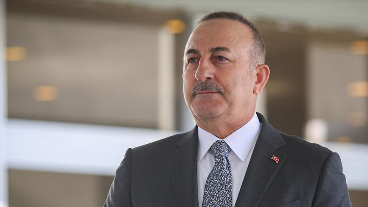 Çavuşoglu escribe artículo para el periódico estadounidense, Politico