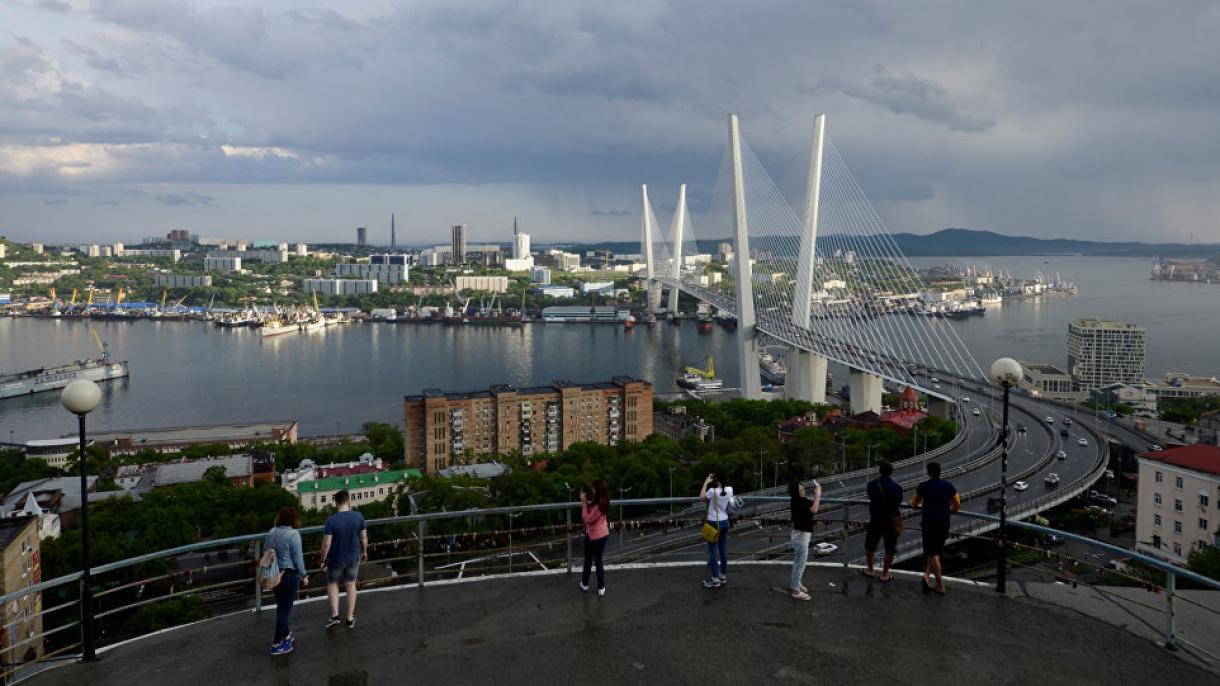 Владивостокто Орусия менен Түндүк Кореянын делегациялары сүйлөшөт
