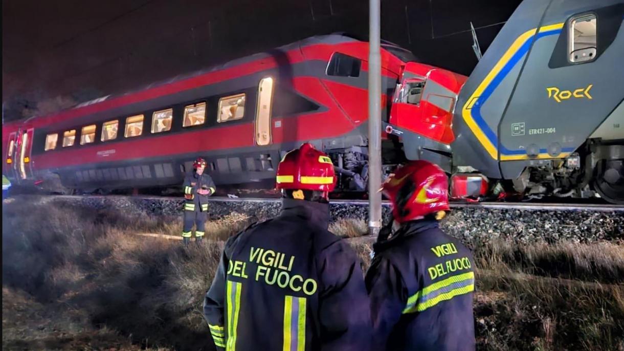 Összeütközött két személyszállító vonat Olaszország északi részén