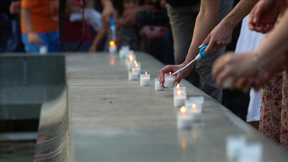 Realizan una ceremonia en Belgrado para conmemorar el 28 aniversario del genocidio Srebrenica