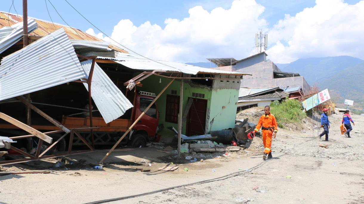 印尼弗洛雷斯岛附近发生5.9级地震