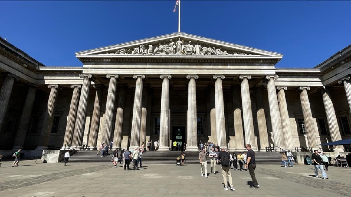 Tiltakoztak a British Museum ellen