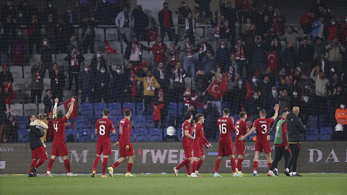 土耳其国家队以6-0击败直布罗陀