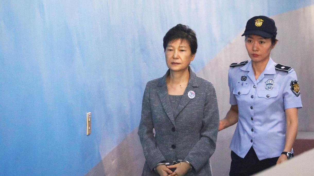韩国前总统朴槿惠获赦免出狱