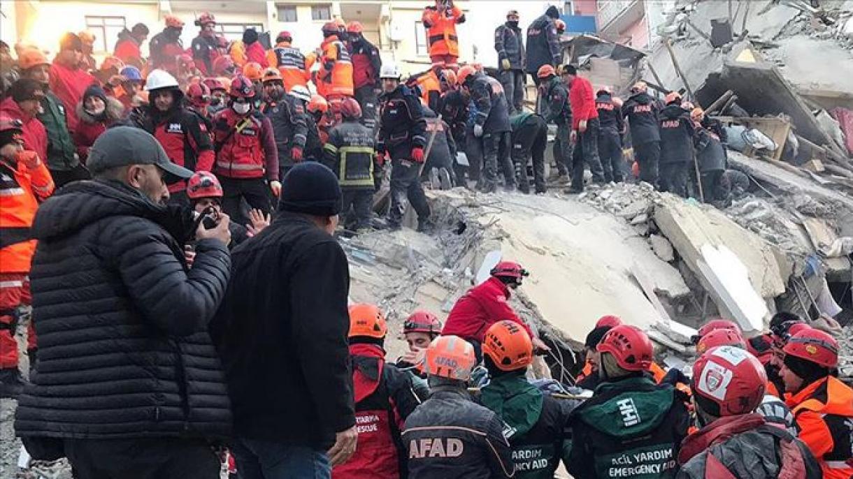 Állami és kormányzati illetékesek üzentek az Elazıği földrengés miatt
