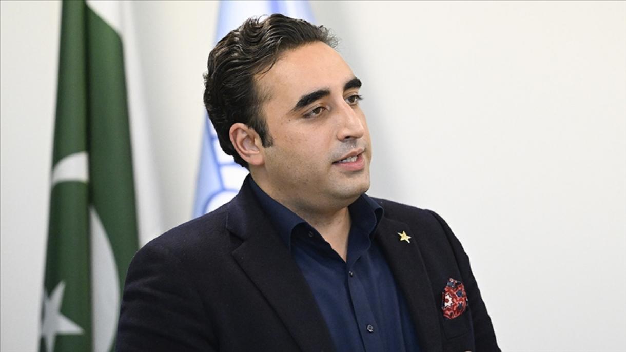 د پاکستان د بهرنیو چارو وزیر: پاکستان د بحرانونو په توپان کې راګیر شوی دی