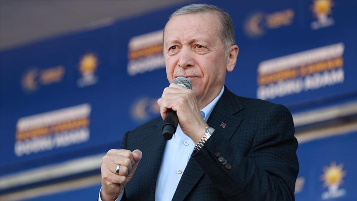 اردوغان: برای رسانیدن تورکیه به اوج ترقی و تعالی مصرانه تلاش کردیم