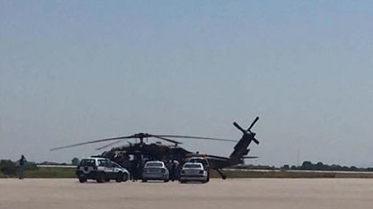 Турски военен хеликоптер кацна в Комитини...
