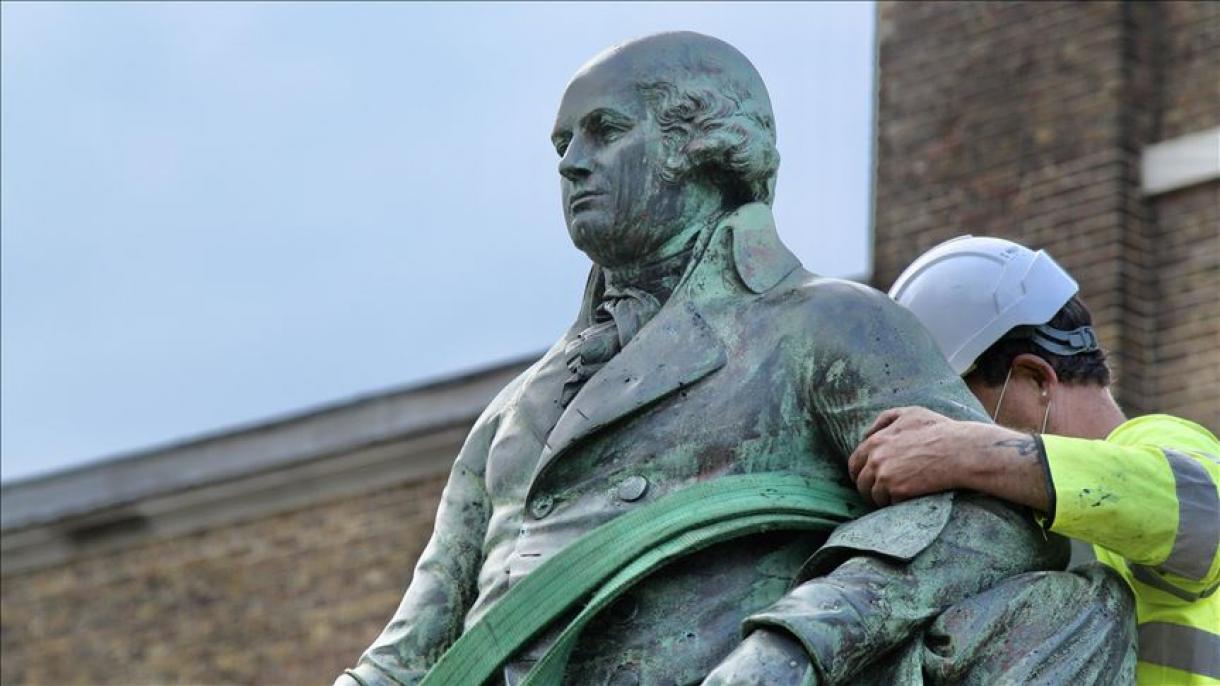 Movimiento para derrocar las estatuas coloniales toma fuerza en Reino Unido