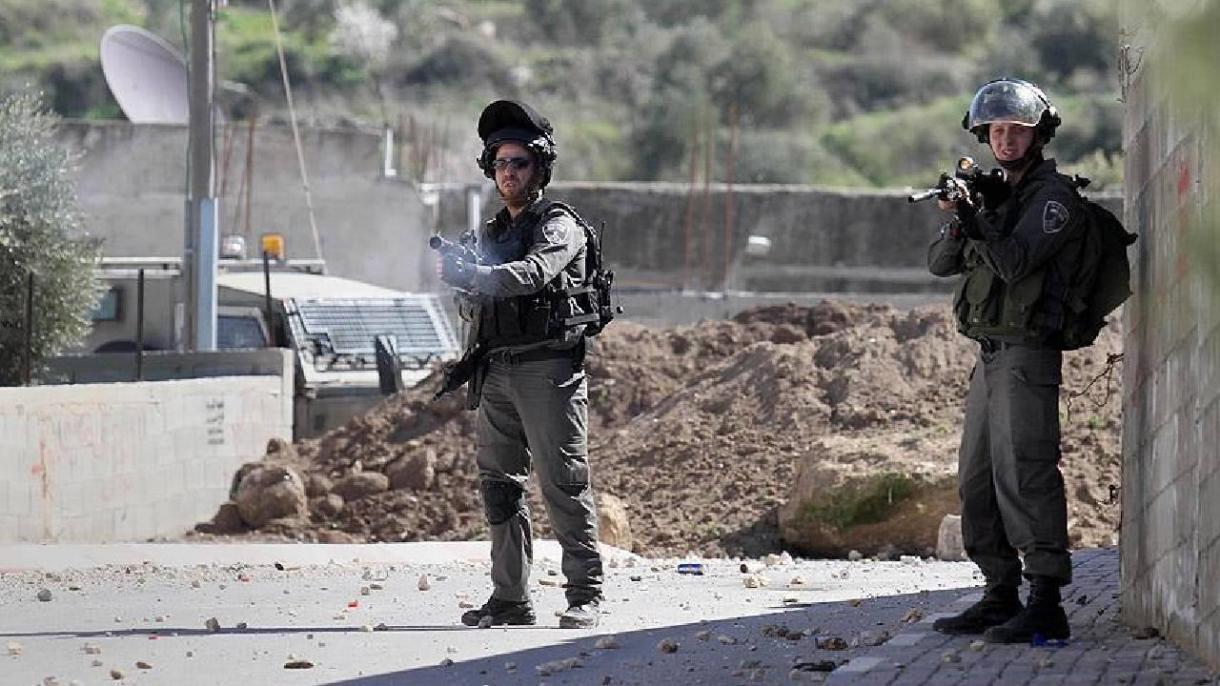 以色列军队拘留30 名巴勒斯坦人