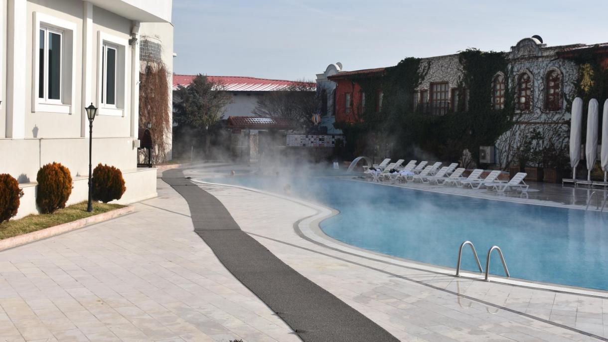 ترکی: سال نو کی تعطیل کے لئے تھرمل ہوٹل کھچا کھچ بھر گئے