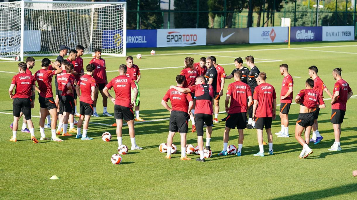 تیم‌های ملی فوتبال ترکیه و جزایر فارو فردا به مصاف هم می‌روند