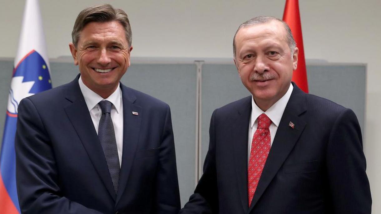 Türkiyə dövlət başçısı Slovenya prezidenti ilə danışdı