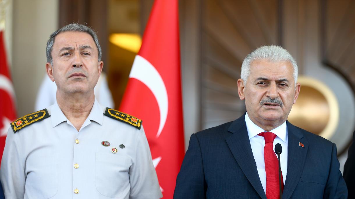 土耳其总参谋长获救后前往总理府