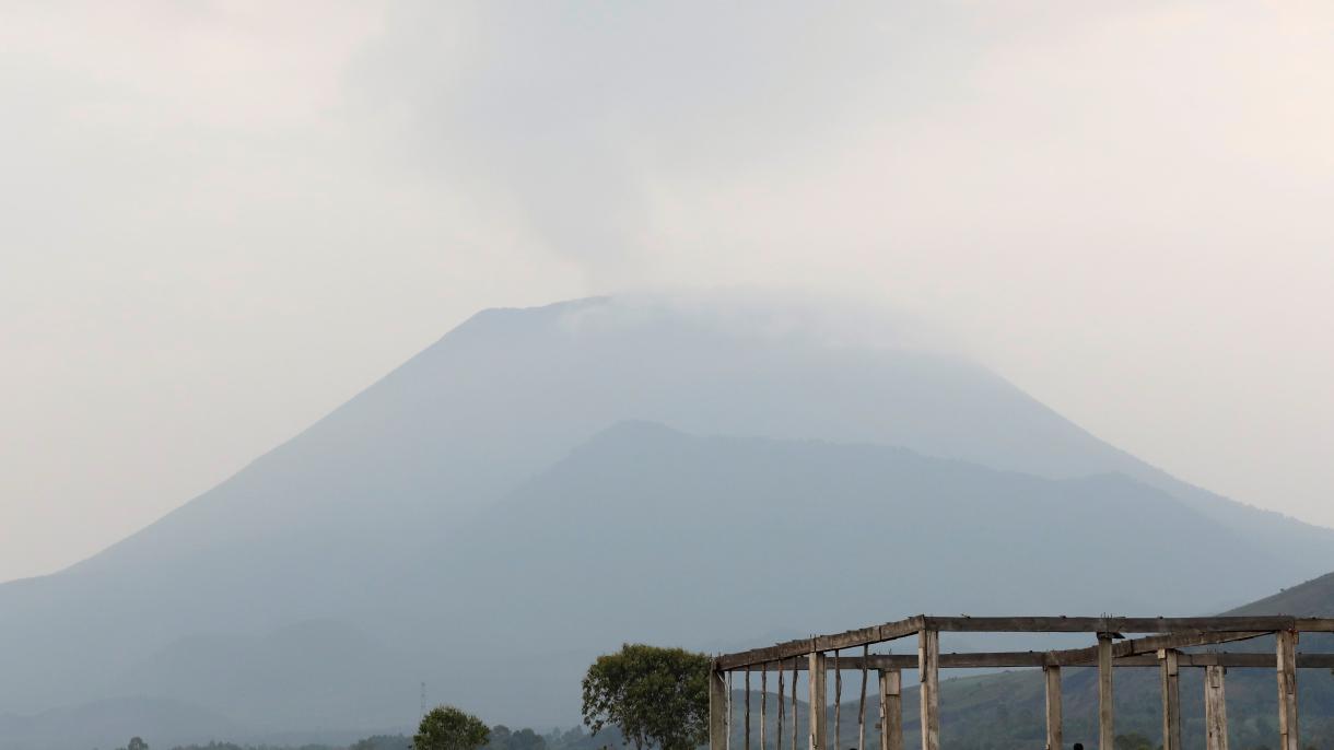 刚果尼亚穆拉吉拉山火山出现活跃状况