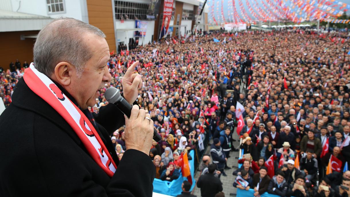 Prezident Erdogan Boluda halka ýüzlendi