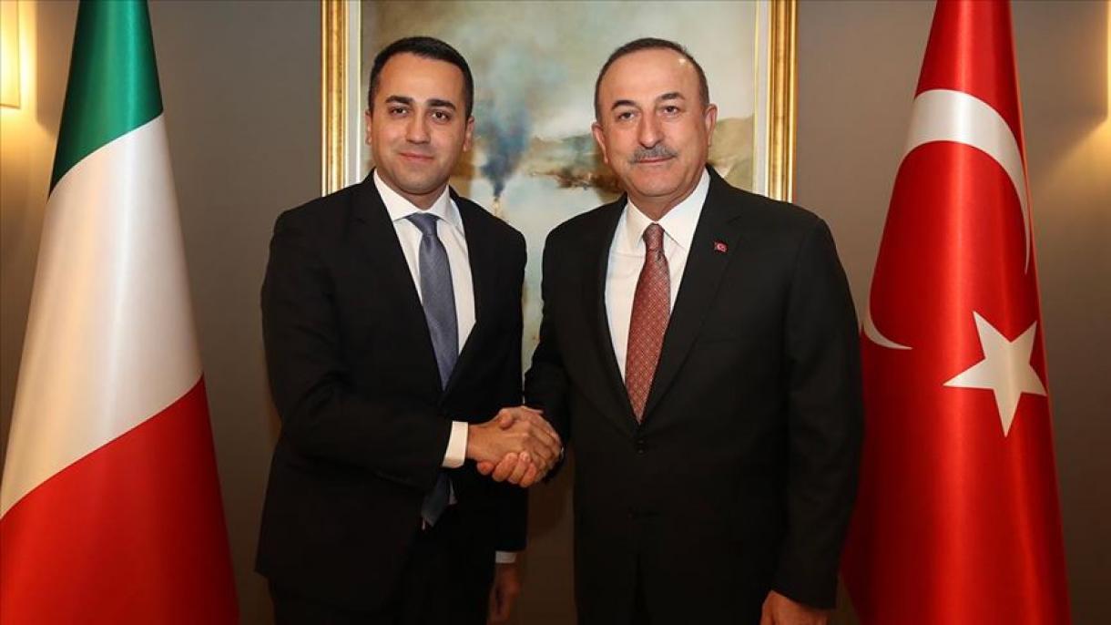 دیدار وزرای امور خارجه ترکیه و ایتالیا در استانبول